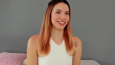 Snapshot of antonellarossii_ chatting on 09/27/25, 02:33 Antonella online show from 09/27/25, 02:33