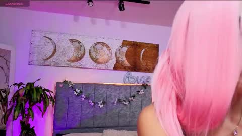  Antonella online show from 02/17/26, 08:15