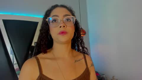 A N T O N E L L E  online show from 01/19/25, 11:23