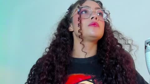 A N T O N E L L E  online show from 02/04/25, 03:15