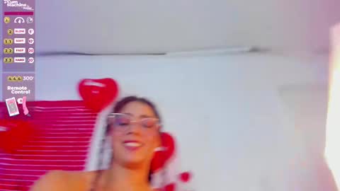 A N T O N E L L E  online show from 02/15/25, 11:47