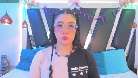 Snapshot of antonellepiercee chatting on 07/10/26, 11:13 A N T O N E L L E online show from 07/10/26, 11:13