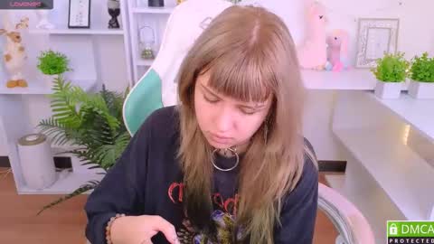 Snapshot of antonia_ferrero chatting on 09/24/25, 07:01 antonia_ferrero online show from 09/24/25, 07:01