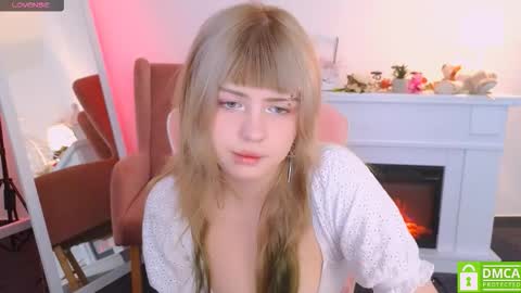 Snapshot of antonia_ferrero chatting on 09/26/25, 07:01 antonia_ferrero online show from 09/26/25, 07:01