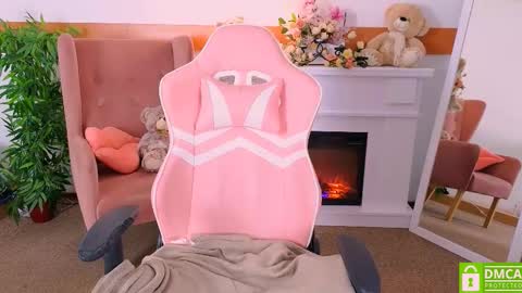 antonia_ferrero online show from 11/14/25, 12:15