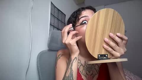 Antonia online show from 01/05/26, 05:38