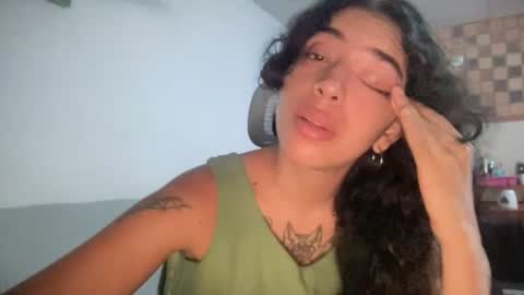 Snapshot of antoniabloom chatting on 08/03/26, 04:22 Antonia online show from 08/03/26, 04:22