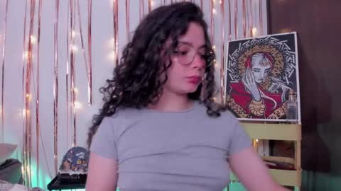 Antonia online show from 01/05/25, 02:38