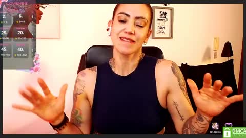 Snapshot of antoniavillamizar chatting on 05/01/26, 06:12 Anto online show from 05/01/26, 06:12
