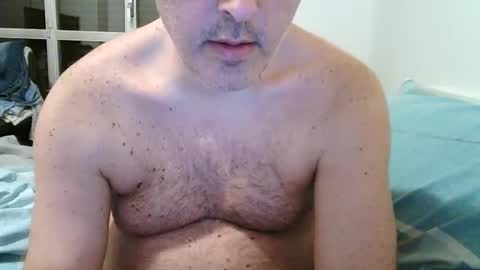 Snapshot of antonio0046 chatting on 03/31/26, 10:43 Antonio online show from 03/31/26, 10:43