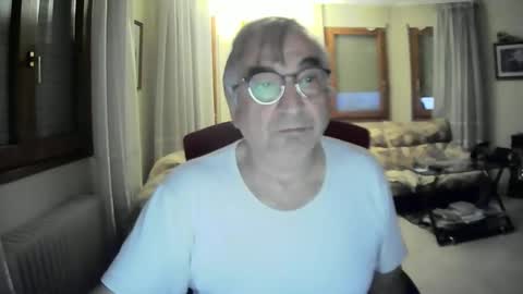 Antonio online show from 12/17/24, 07:15