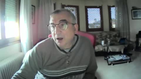 Antonio online show from 01/06/25, 10:57