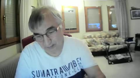 Antonio online show from 03/10/25, 07:18