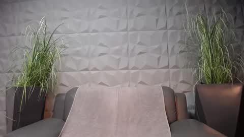 HI My name is Antonio online show from 12/31/24, 12:11