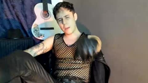 antonnello_ online show from 11/19/25, 12:43