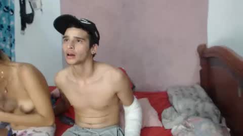 Snapshot of antony_2024 chatting on 12/28/24, 04:08 karol y antony online show from 12/28/24, 04:08