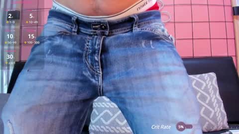 Snapshot of antony_bigdick_ chatting on 01/30/25, 01:22 Juan Camilo online show from 01/30/25, 01:22