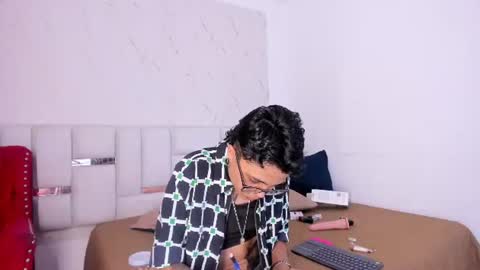 antony_d_ossa online show from 06/09/26, 08:31