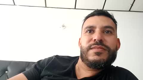 Snapshot of antony_gar chatting on 03/05/25, 04:35 Antony online show from 03/05/25, 04:35