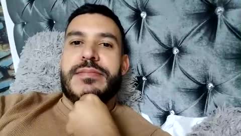 Snapshot of antony_gar chatting on 03/09/25, 06:28 Antony online show from 03/09/25, 06:28