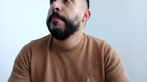 Snapshot of antony_gar chatting on 03/09/25, 02:21 Antony online show from 03/09/25, 02:21