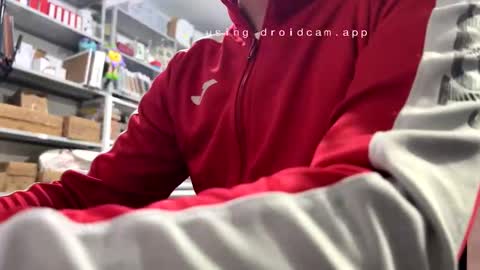 Snapshot of antonyo696969 chatting on 11/18/25, 02:43 antonyo6969 online show from 11/18/25, 02:43