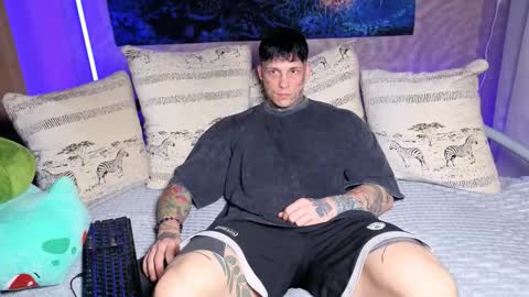 Tom online show from 11/15/25, 06:11