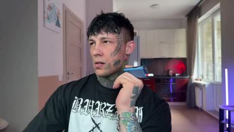 Tom online show from 04/22/26, 06:38