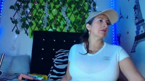 any mour online show from 02/08/26, 03:15