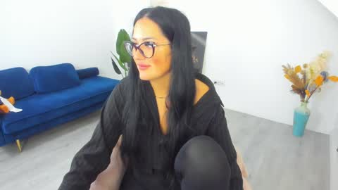 Anya online show from 04/02/26, 04:10