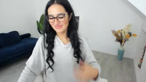 Anya online show from 04/04/26, 04:22