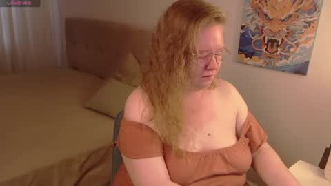 Anya Muna online show from 07/05/26, 03:19