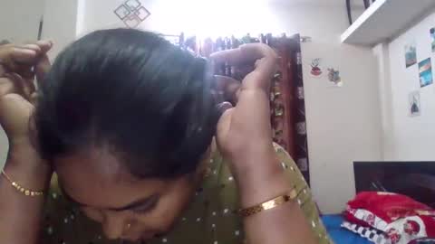 Snapshot of anydanyg chatting on 02/11/25, 10:48 anydanyg online show from 02/11/25, 10:48