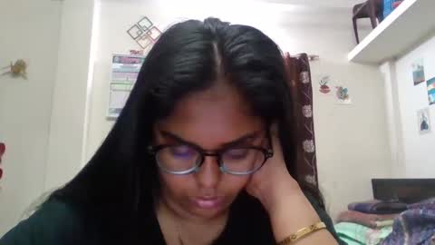 Snapshot of anydanyg chatting on 02/21/25, 01:44 anydanyg online show from 02/21/25, 01:44