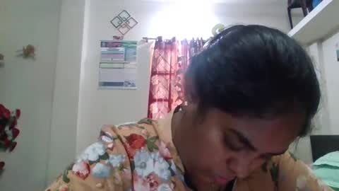 Snapshot of anydanyg chatting on 02/23/25, 06:39 anydanyg online show from 02/23/25, 06:39