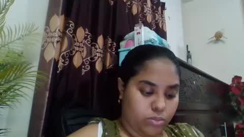 Snapshot of anydanyg chatting on 03/12/25, 07:28 anydanyg online show from 03/12/25, 07:28