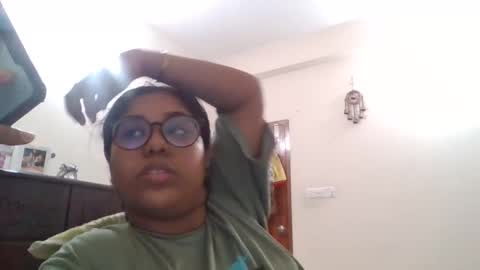 Snapshot of anydanyg chatting on 09/12/25, 10:43 anydanyg online show from 09/12/25, 10:43