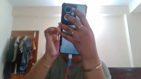 Snapshot of anydanyg chatting on 09/14/25, 11:42 anydanyg online show from 09/14/25, 11:42