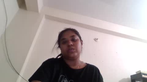 Snapshot of anydanyg chatting on 10/11/25, 08:29 anydanyg online show from 10/11/25, 08:29