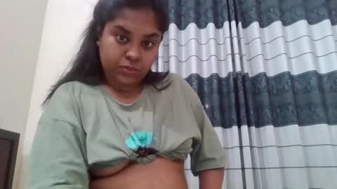 Snapshot of anydanyg chatting on 10/15/25, 07:03 anydanyg online show from 10/15/25, 07:03