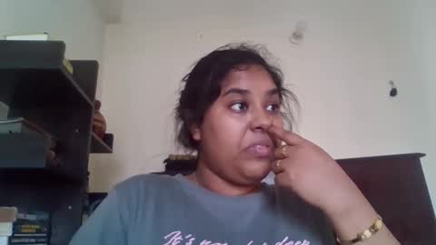 Snapshot of anydanyg chatting on 10/19/25, 08:04 anydanyg online show from 10/19/25, 08:04