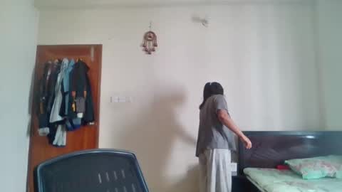 Snapshot of anydanyg chatting on 10/21/25, 06:14 anydanyg online show from 10/21/25, 06:14