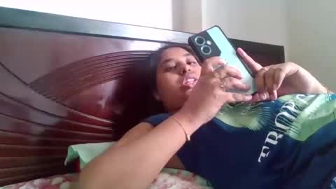 Snapshot of anydanyg chatting on 10/30/25, 09:55 anydanyg online show from 10/30/25, 09:55