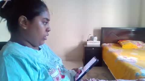 Snapshot of anydanyg chatting on 11/03/25, 09:43 anydanyg online show from 11/03/25, 09:43