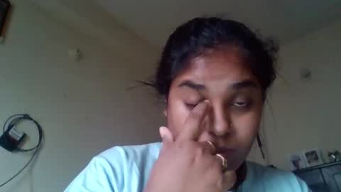 Snapshot of anydanyg chatting on 11/04/25, 10:47 anydanyg online show from 11/04/25, 10:47