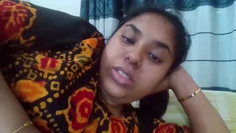 Snapshot of anydanyg chatting on 11/13/25, 08:19 anydanyg online show from 11/13/25, 08:19