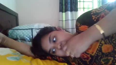 Snapshot of anydanyg chatting on 11/15/25, 08:44 anydanyg online show from 11/15/25, 08:44