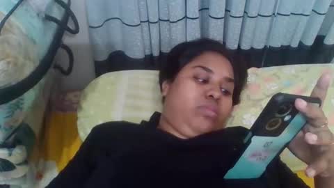 Snapshot of anydanyg chatting on 11/17/25, 11:49 anydanyg online show from 11/17/25, 11:49