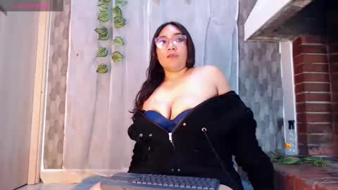 anyela_donecm online show from 03/19/26, 08:13