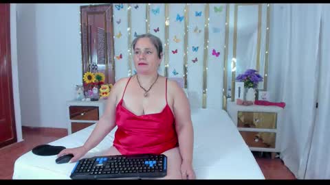 Snapshot of anyelamature chatting on 11/08/25, 03:07 Anyela online show from 11/08/25, 03:07